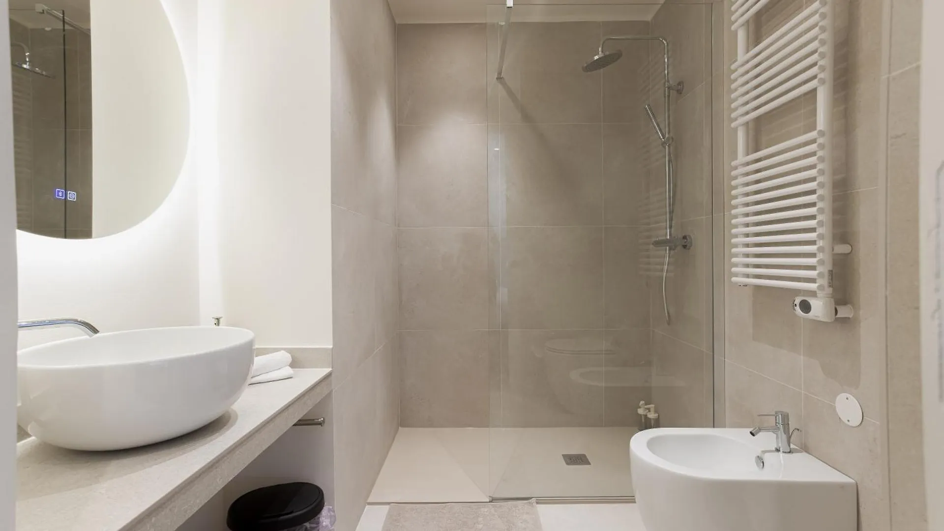 14 Vagliano - Palais, Plage, Clim, Hyper-Centre Cannes